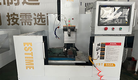 cnc雕刻機編程軟件代碼是什么？